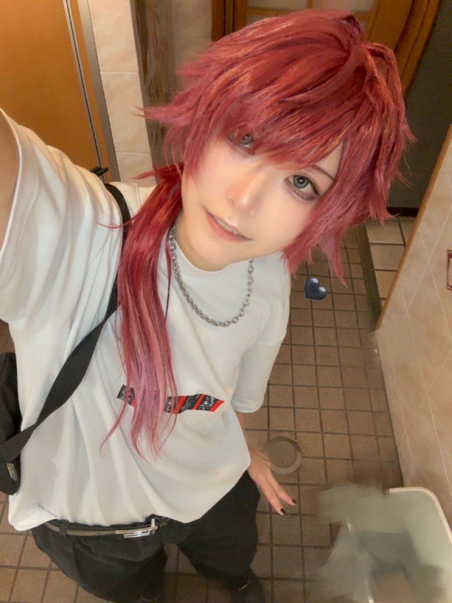 🗝️💸cosplay

速報わっさ〜〜
もっくんのセトリ刺さるんだ…

#バクタン感謝祭