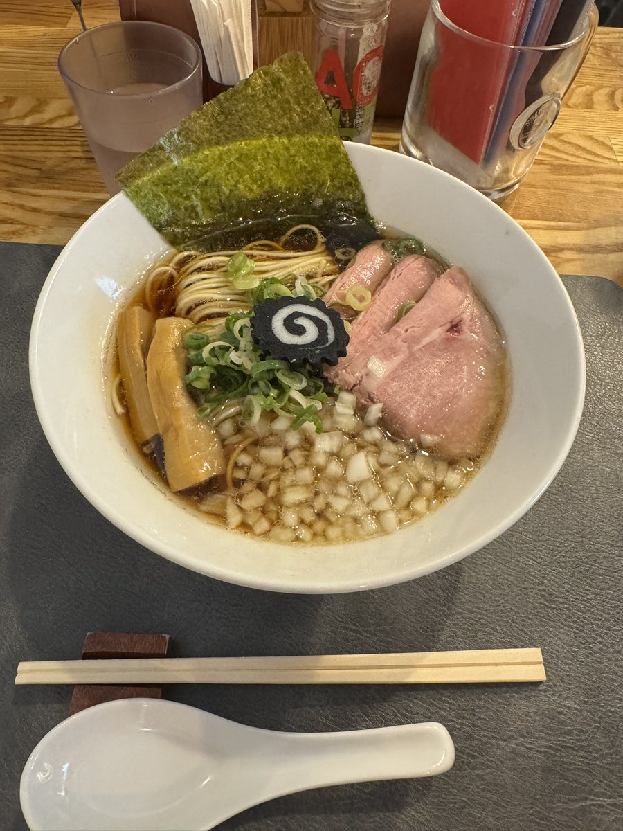 星花灯🎆🍜煮干らーめん
これで950円はお得だねぇ😎