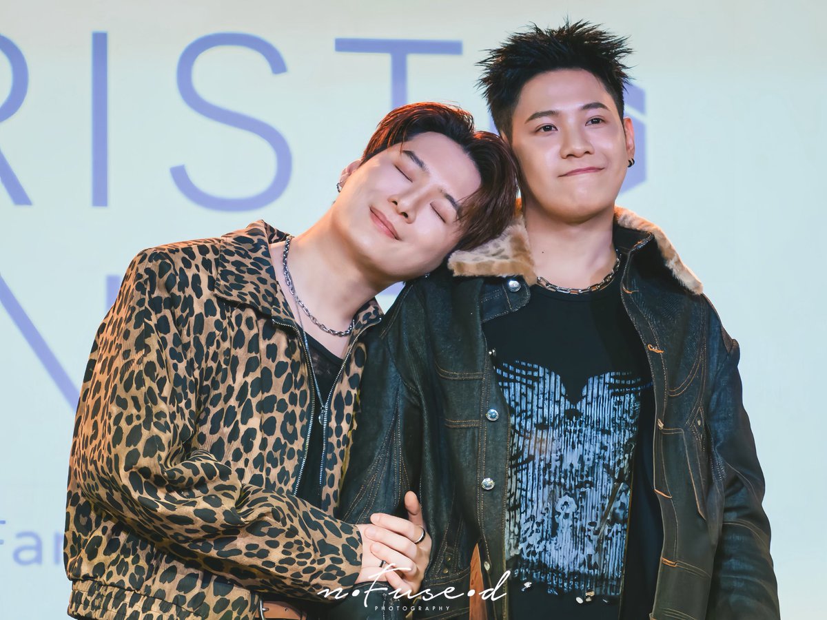 TURTLE&LION🐢🦁 (@a_aomjaiii) on Twitter photo คือแบบว่าเคมีฟุ้งมาก เขินมาก เคมีปีศาจที่ตามหาสุดๆ งื้อออ 🫶😭😭💖
#คริสสิงโต #สิงโตคริส
(((cr.@.WilaGal , @.FUSiiZAA 🙏)) คือแบบว่าเคมีฟุ้งมาก เขินมาก เคมีปีศาจที่ตามหาสุดๆ งื้อออ 🫶😭😭💖
#คริสสิงโต #สิงโตคริส
(((cr.@.WilaGal , @.FUSiiZAA 🙏))