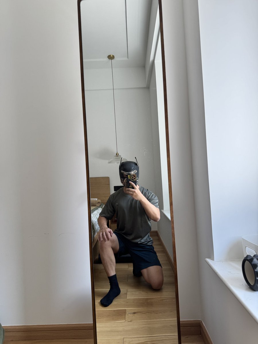 压不住枪 tweet media