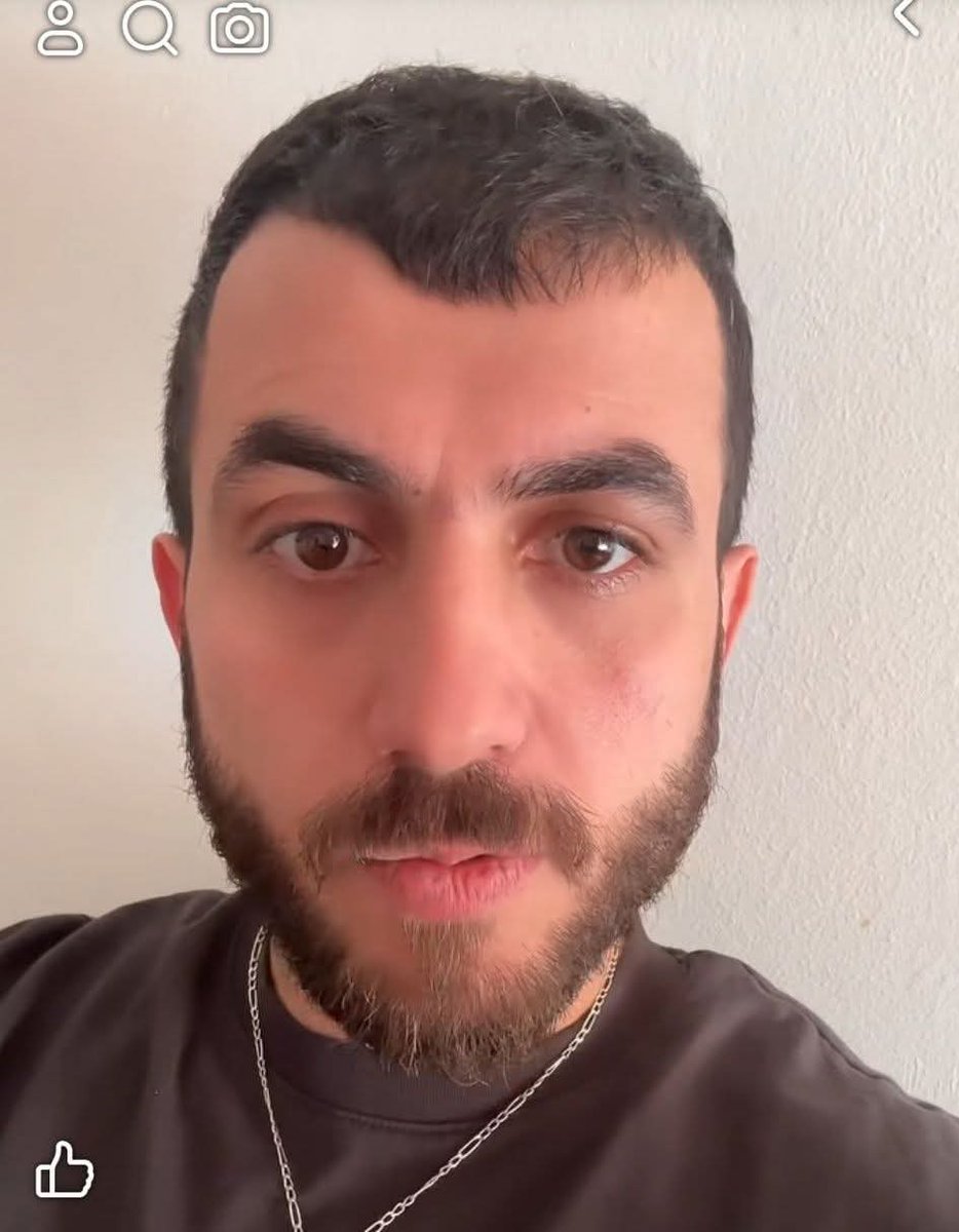 حيدر الفيلي عراقي كاعد بفنلندا جان شيعي صار مسيحي انوب ملحد انوب رجع شيعي هسة متقمص شخصية الشيعي المتعصب
كاعد باوروبا ويطالب بتطبيق الشريعة بالعراق طبعا ويكول يا شيعة علي انتخبوا فلان حزب حتى تنقذون نفسكم وتحمونها (ترويج) ممكن خوية حيدر تجي تشرفنا بالديوانية فنلندا كفار مافيدوك