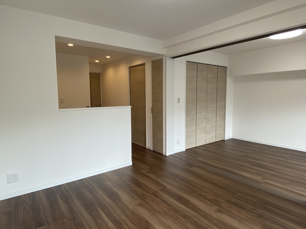 picareform's tweet photo. \\ HPに【施工事例#037】を公開中です// 
マンションのフルリノベーション事例のご紹介です！
設備・内装建材・内装材は全て交換し、使い勝手が良くなるように、間取を一部変更しました
ぜひチェックしてみてください✨
🔽https://t.co/vA2bD0qxRV https://t.co/CmatGcasY6