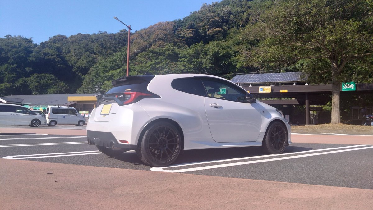 少しは涼しいかなぁ
＃GRヤリス
＃横須賀PA