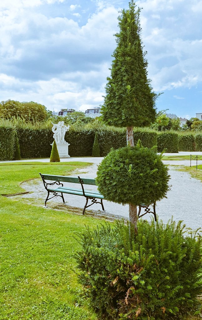 <a href="/MartineCONORD/">Martine CONORD</a> <a href="/Allierdpt/">Allier Département</a> <a href="/JusteCentriste/">LE JUSTE CENTRISTE 🇪🇺♦️😷🇺🇦🐞🙏</a> <a href="/experienceloire/">Loire Valley</a> <a href="/Salerpipopette/">Pascale Prempain</a> <a href="/Cadetsandrine87/">Cadet</a> <a href="/MyLoireValley/">My Loire Valley</a> <a href="/so_tourisme/">So_Tourisme 🌐🇨🇵🇪🇺</a> <a href="/LdOptimistes/">Ligue des Optimistes 🤗💙</a> <a href="/jmlpyt/">jmlpyt photography</a> <a href="/philippepoustis/">Philippe Poustis 🇺🇦🇦🇲</a> <a href="/Pauline_Nollet/">Pauline N 🇺🇦🎗🇮🇱</a> <a href="/PAC1515/">Tourisme Randonnée En Bourbonnais 🇫🇷🇨🇭🇮🇹🌿</a> <a href="/AuvergneMarque/">Auvergne - Compte Officiel</a> Mon banc dominical/
My Sunday Bench💚🌳Happy Sunday!
#BelvederePark