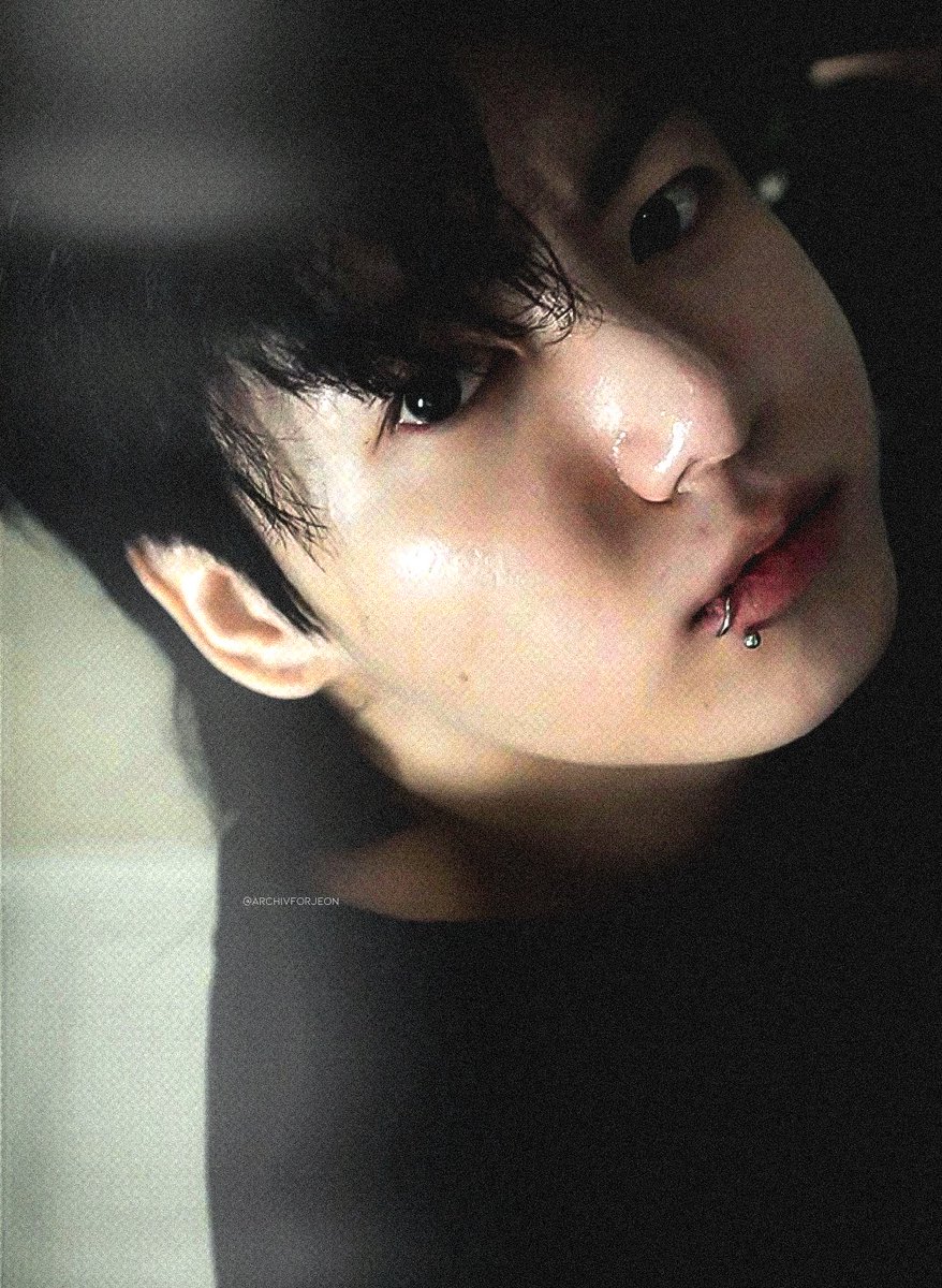 سه تا ریپلی بنداز این زیر ببینم🤨

LEAVE JUNGKOOK ALONE
RESPECT JUNGKOOK’S PRIVACY
