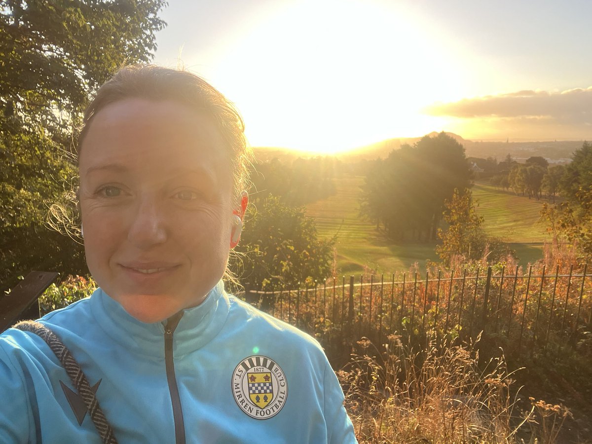 Early bird walk up Corstorphine Hill. 
Excited for a trip to Easter Road #coys <a href="/saintmirrenfc/">St Mirren FC</a>