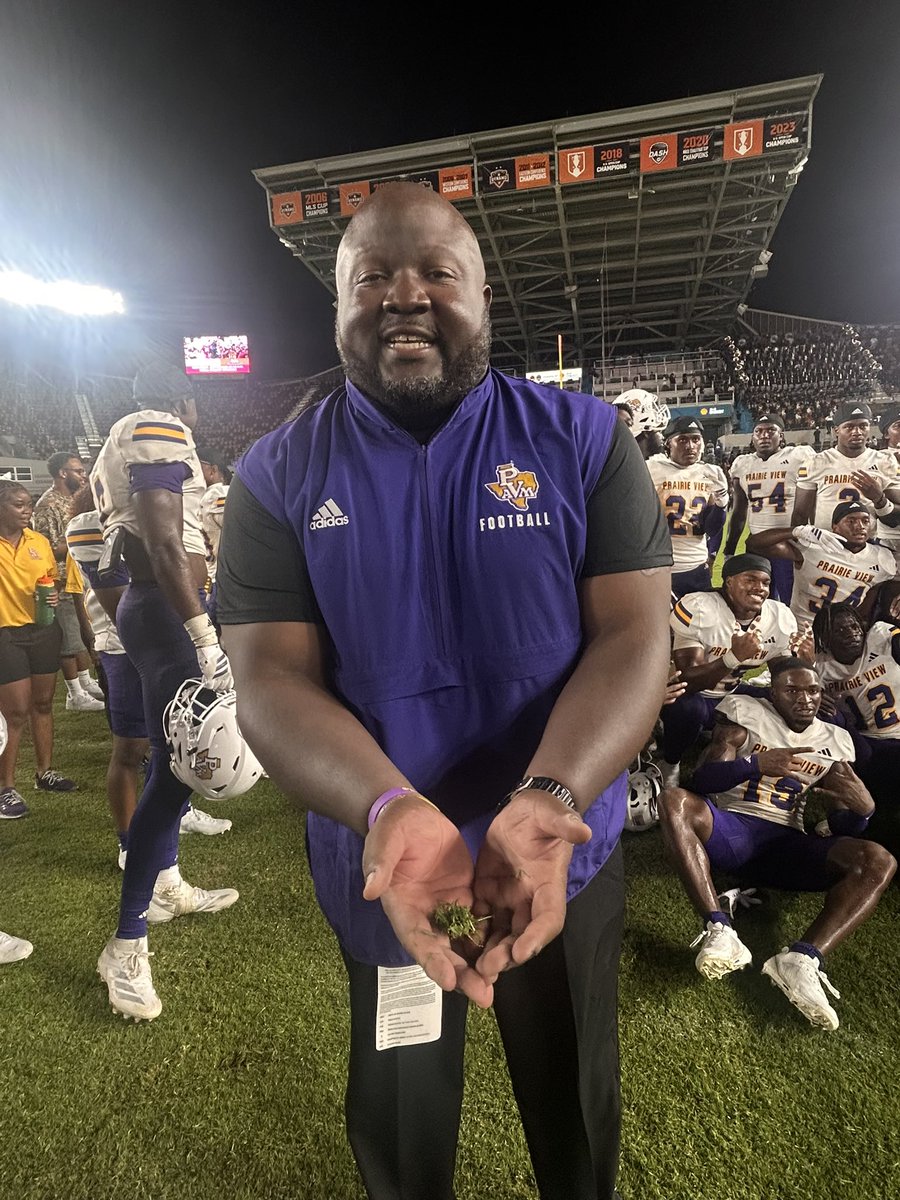 Tremaine Jackson (@coachjack212) on Twitter photo Headed back to the Hill!  #WTW #1-0 Headed back to the Hill!  #WTW #1-0
