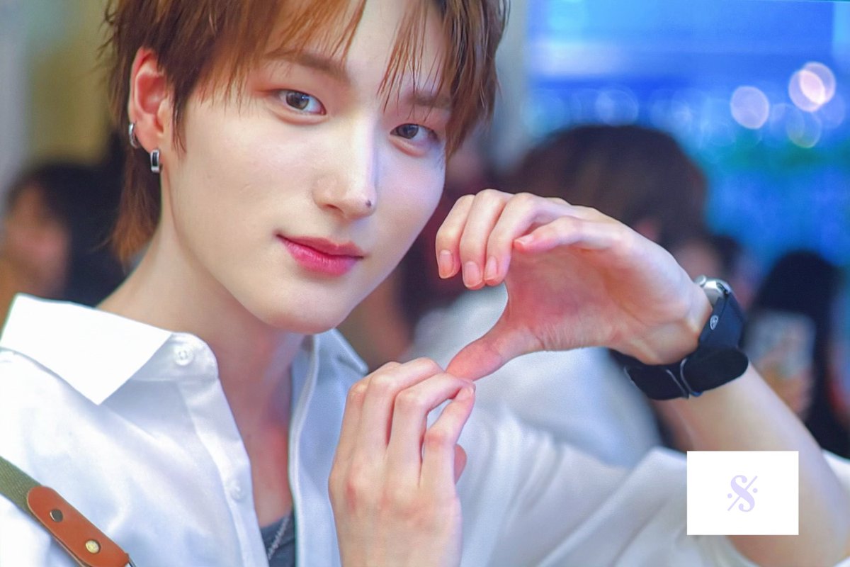 250831 어레이즈 카페 프리뷰

오랜만이다ㅏㅏ 🫳🏻

#XODIAC #BEOMSOO #소디엑 #범수 
#ボムスがすきꔛෆ