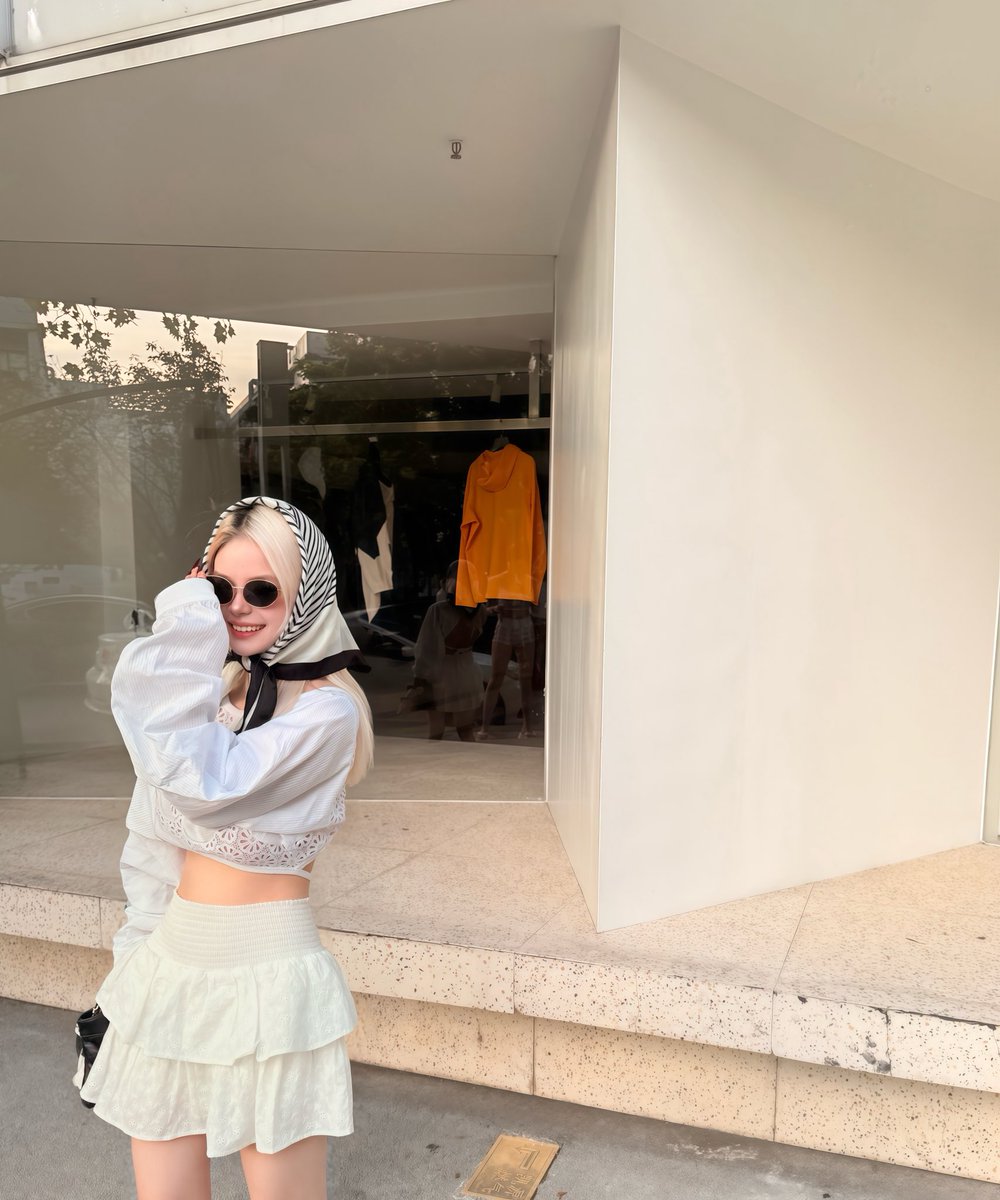 doll (@bilndn3) on Twitter photo 