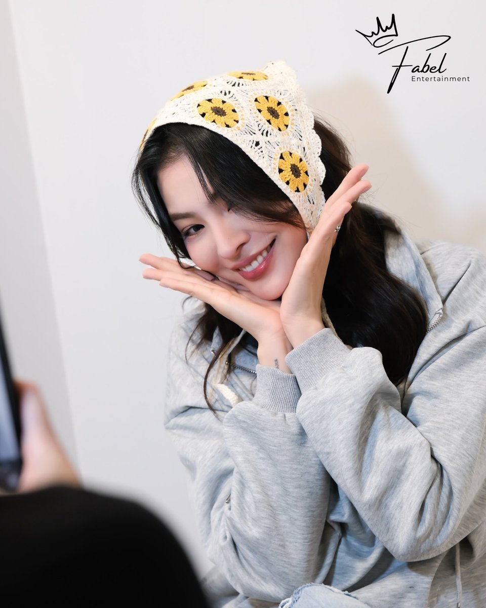 สดใสฝุดๆๆๆๆ 🌻✨

PERAYA DRESSING LAB
#YoungTuxFaye