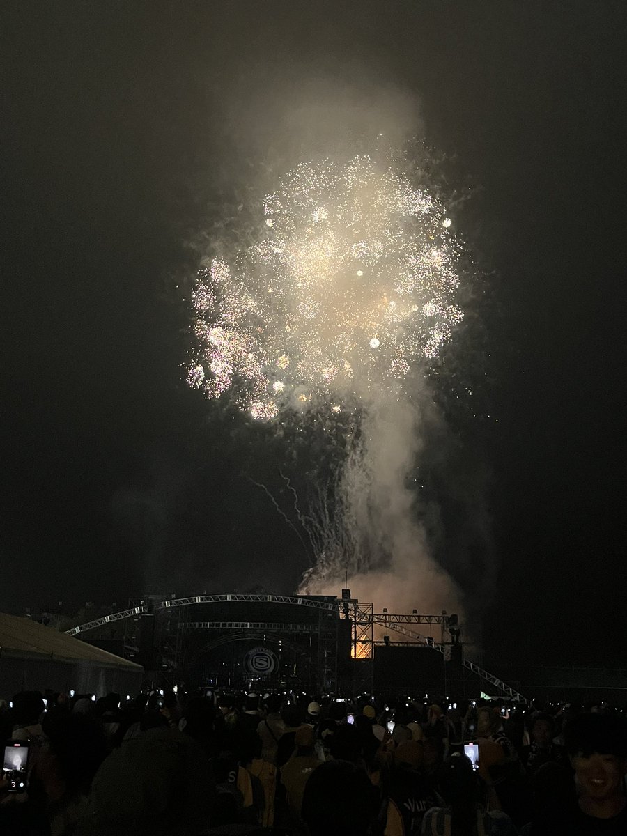 mi7330104's tweet photo. ラブシャ
ミセス、花火🎆 https://t.co/GVH9MKQEwJ