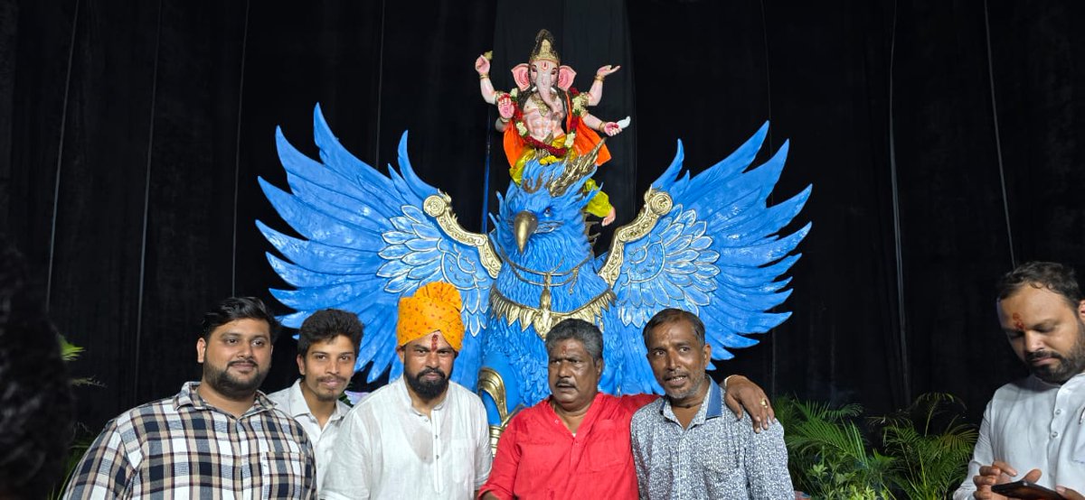 Visited several Ganesh Pandals across my #Goshamahal constituency yesterday and sought the blessings of Ganesh ji for the prosperity and well-being of all.