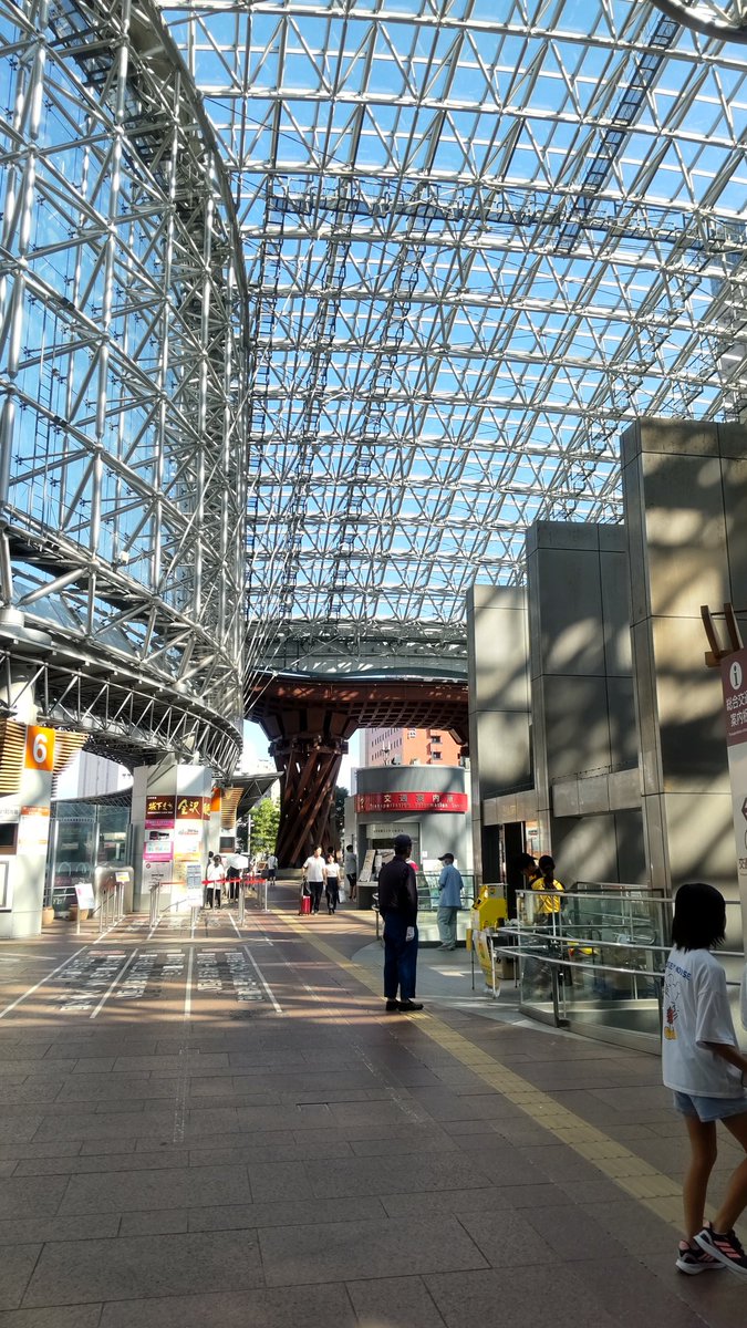 yuyuyu961749015's tweet image. 金沢駅いる‼
#p活金沢