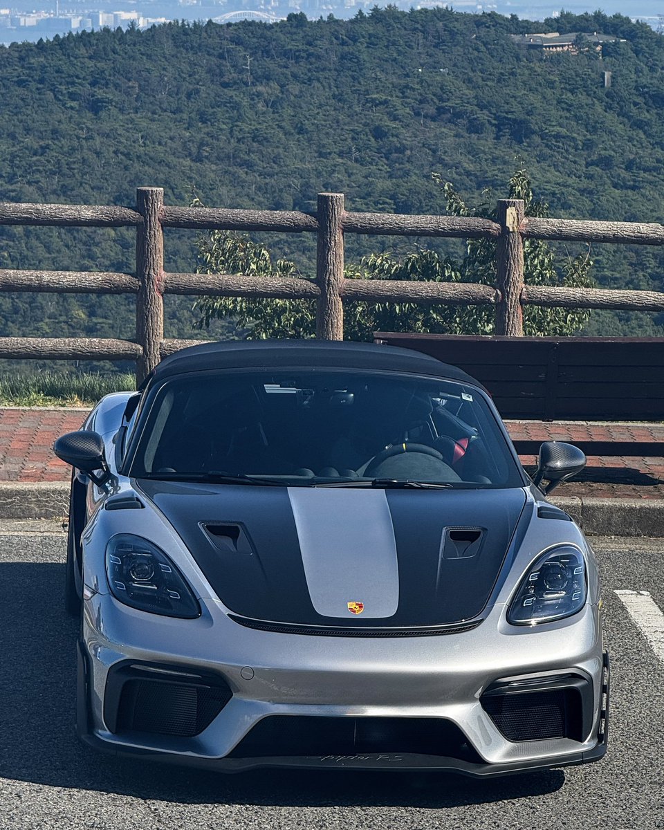 porsche_carlife's tweet image. 【718スパイダーRS】

2,000kmを超えて、エンジン、トランスミッション、足回り、けっこう馴染んできた😊

#718SpyderRS #SpyderRS