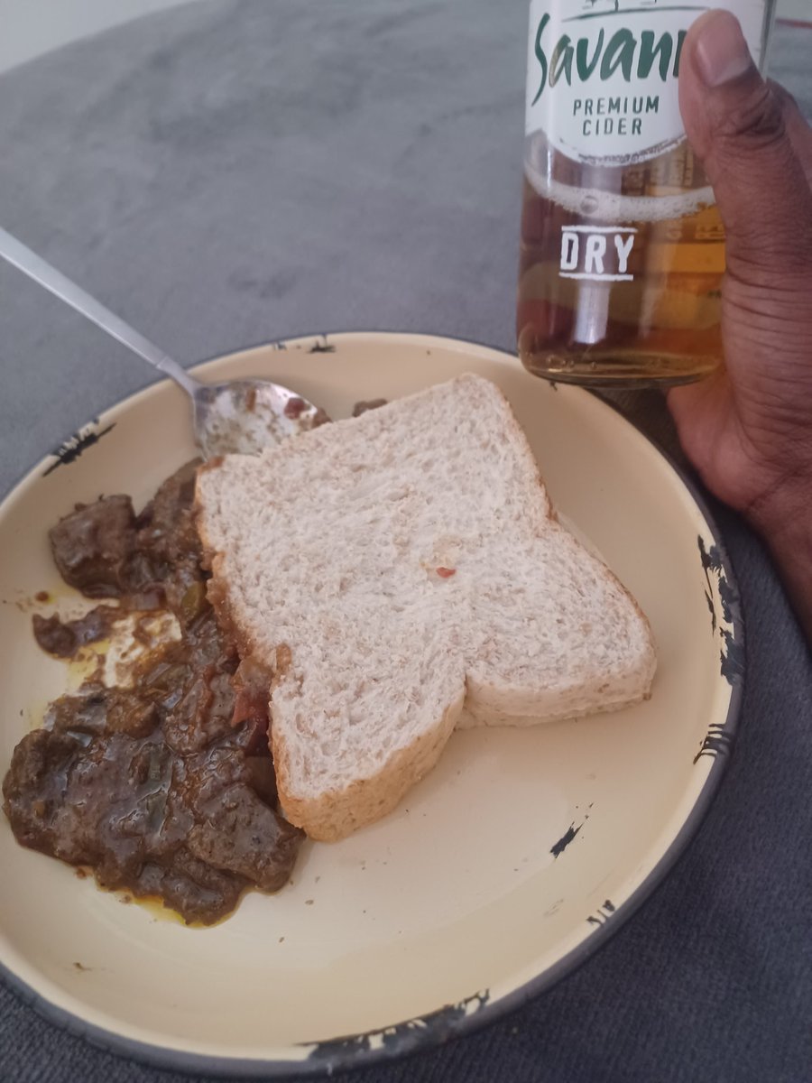 Breakfast eyondlayo😜
Good morning ❤️ ☕️