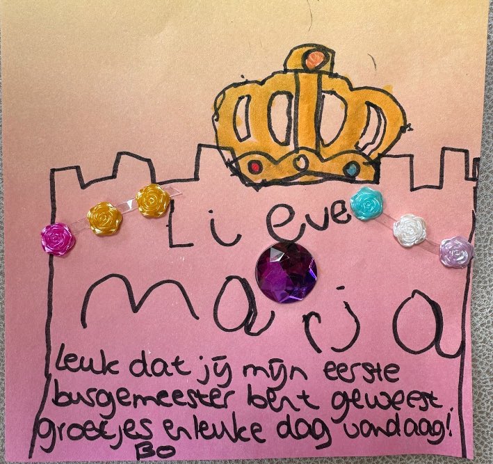 Mijn eerste goede wens voor deze bijzondere afscheidsdag heb ik zojuist van een van onze kleine burgers  ontvangen. Bedankt Bo! 😘