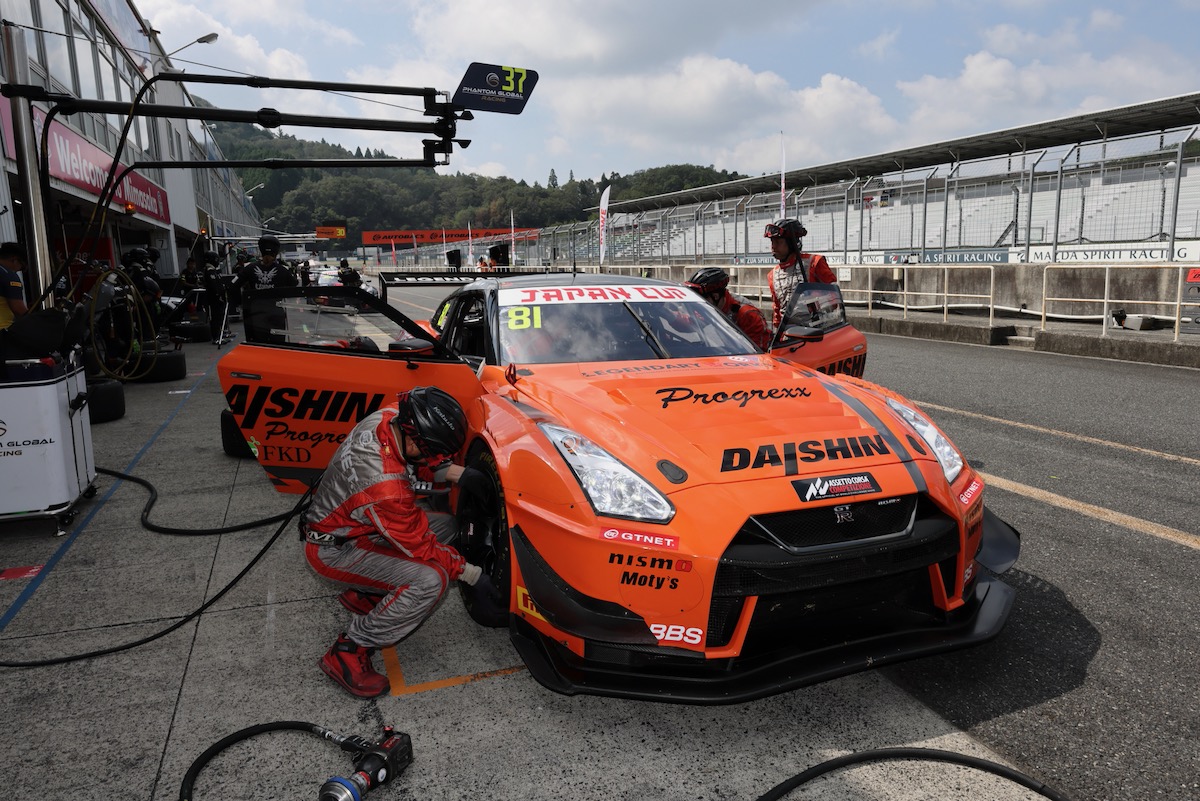 GTNET_sns's tweet image. SRO JAPAN CUP 2025 岡山ラウンドでは、昨日のレース1と、本日のレース2で、Team DAISHIN X GTNETがAmクラスで2位を獲得することができました。沢山の応援いただき有難うございます。引き続きよろしくお願いします！