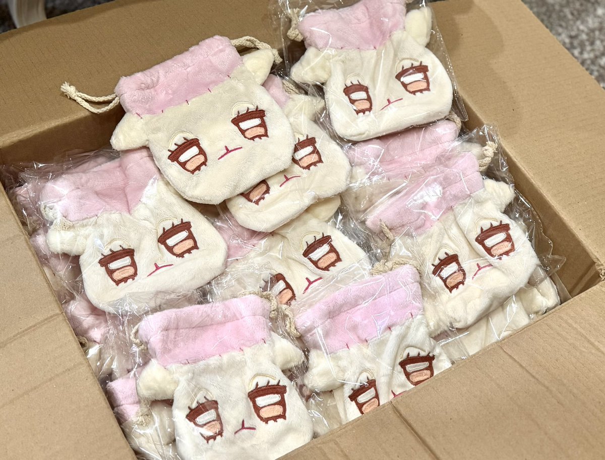 จุดเช็คอินภาคต่อต่อ
คราวนี้คุณเรเรมาเยี่ยมพร้อมกองทัพแมวล้าน ภาพนี้หลายล้านอยู่ อุดหนุนได้ที่ <a href="/AnitimeCSB/">Anitime Creator Store Bangkok</a> MBK ชั้น 7 ค้าบ

Artist: <a href="/Raylays10646/">🎀🌈✨Raylays✨🌈🎀</a>