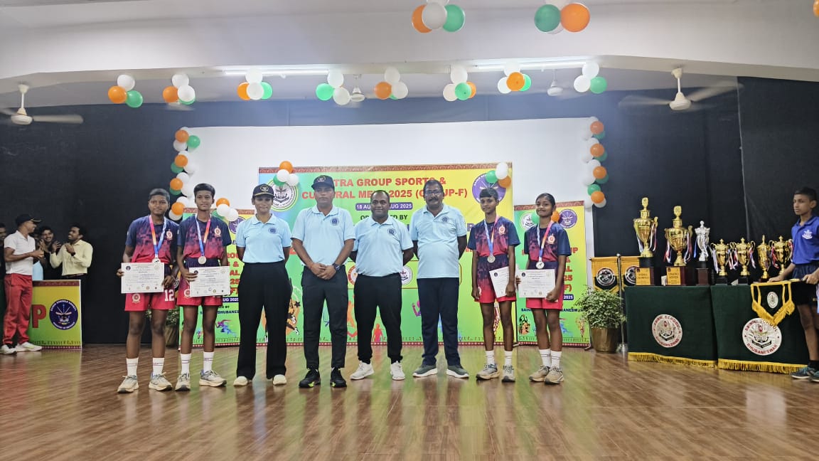 SSAPOfficial's tweet photo. Ambikan Girls Steal the Show! 
From sprinting past limits to redefining excellence,girl cadets of #SainikSchoolAmbikapur dazzled at the Group F Meet 2025 hosted by SS Bhubaneswar winning 4 GOLD and a haul of Silver&amp;Bronze! Limitless passion,limitless glory!#SainikSchoolsSociety https://t.co/ldTVVhJCPn