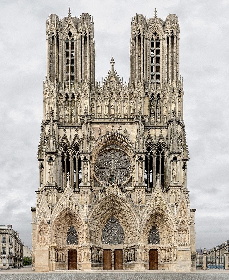 he Reims Cathedral (Cathédrale Notre-Dame de Reims), a renowned example of French Gothic architecture located in Reims, France 🇫🇷.