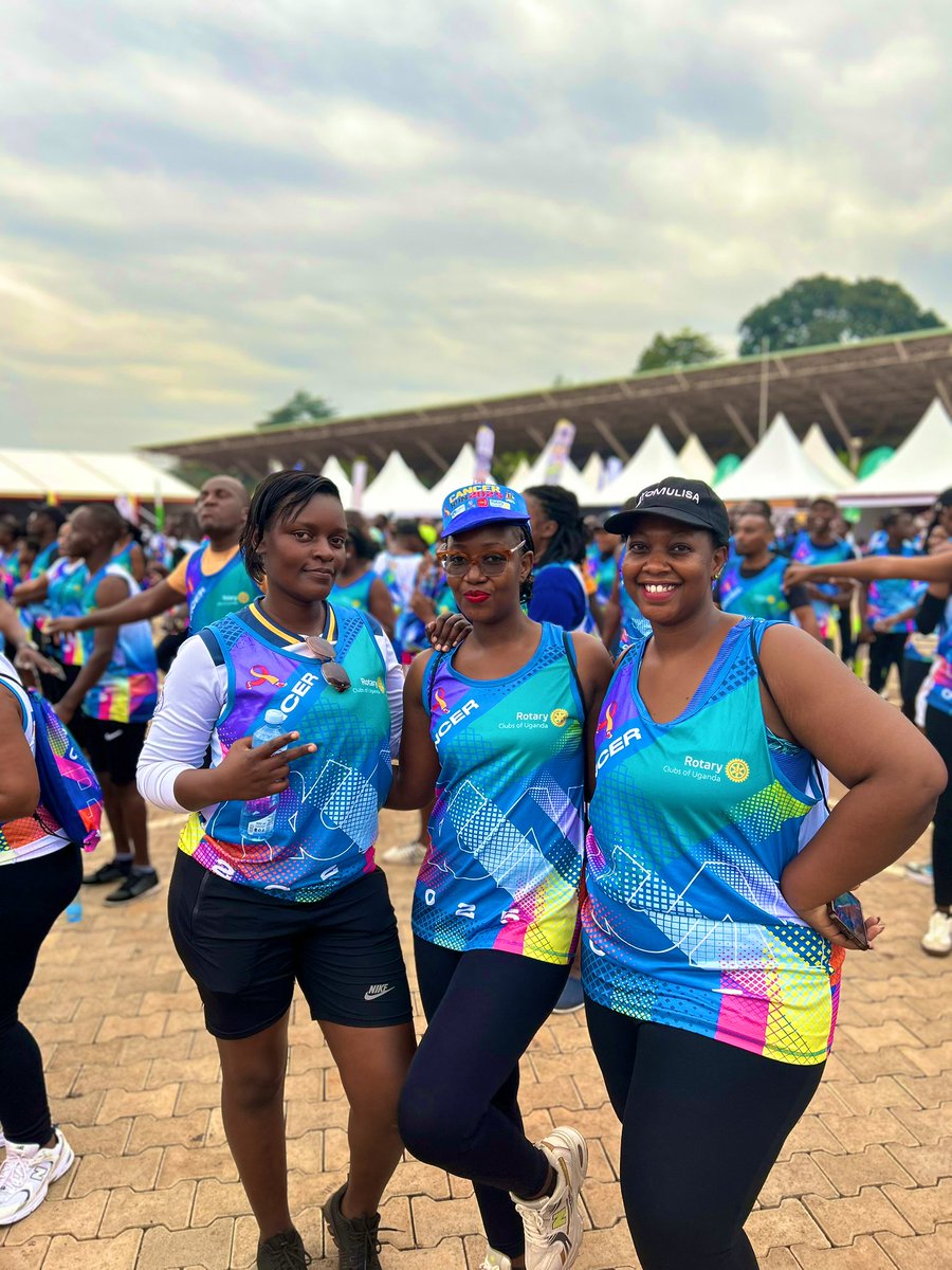 dorothyainemba1's tweet photo. Now that Kitagwenda has represented 💛till next year 💃💃 #rotarycancerrun #RotaryEyamba https://t.co/wOf0GJaF8N