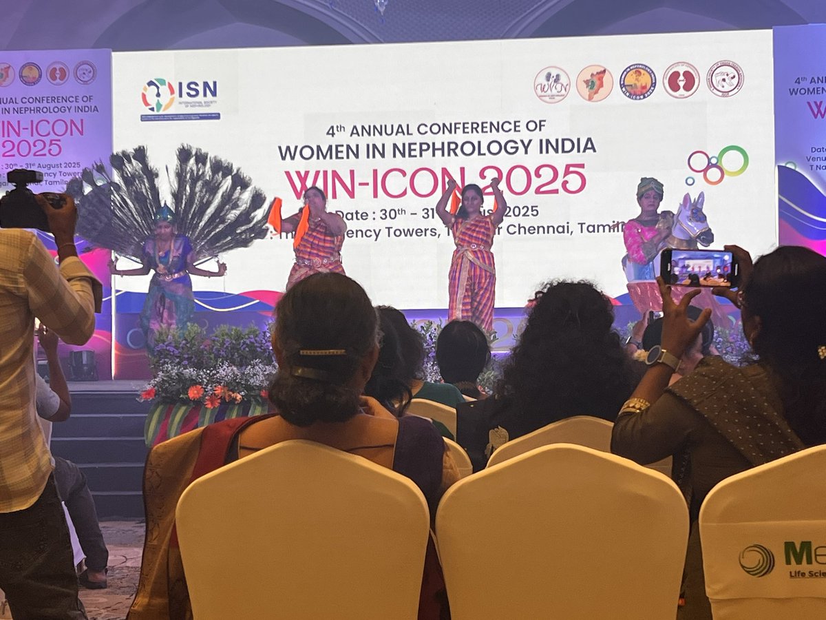 drmanishasahay's tweet photo. Amazing @WINICON2025 , brilliant lectures, great networking , kudos @isn_india for cheering  women colleagues.🙏 @ISNkidneycare for support, Outstanding display of rich cultural heritage by Nephros - young &amp; not-so-young swaying to melodious beats. Team work visible@all levels https://t.co/I4rk559BeE