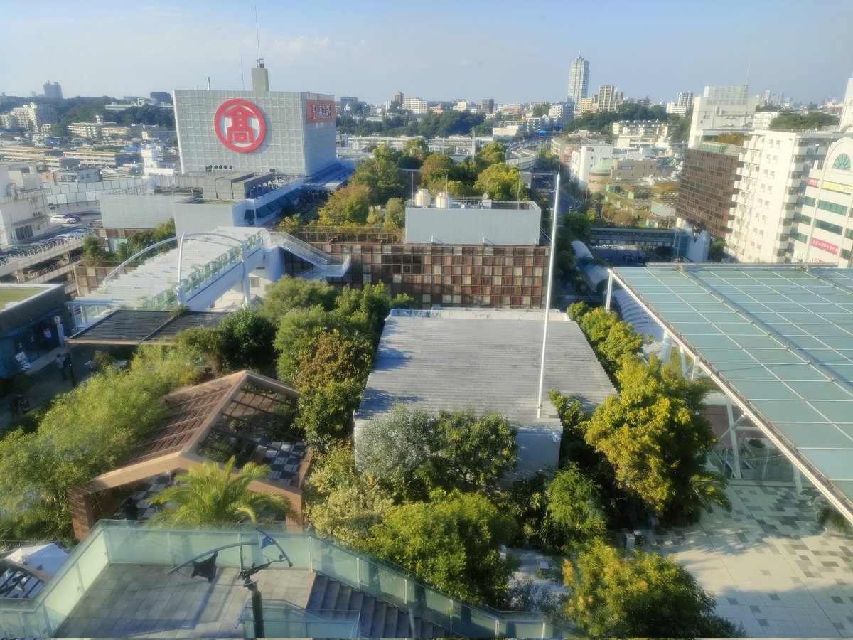 二子玉川高島屋にある
トライアングルカフェさん
チョコミントパフェ🐻‍❄️