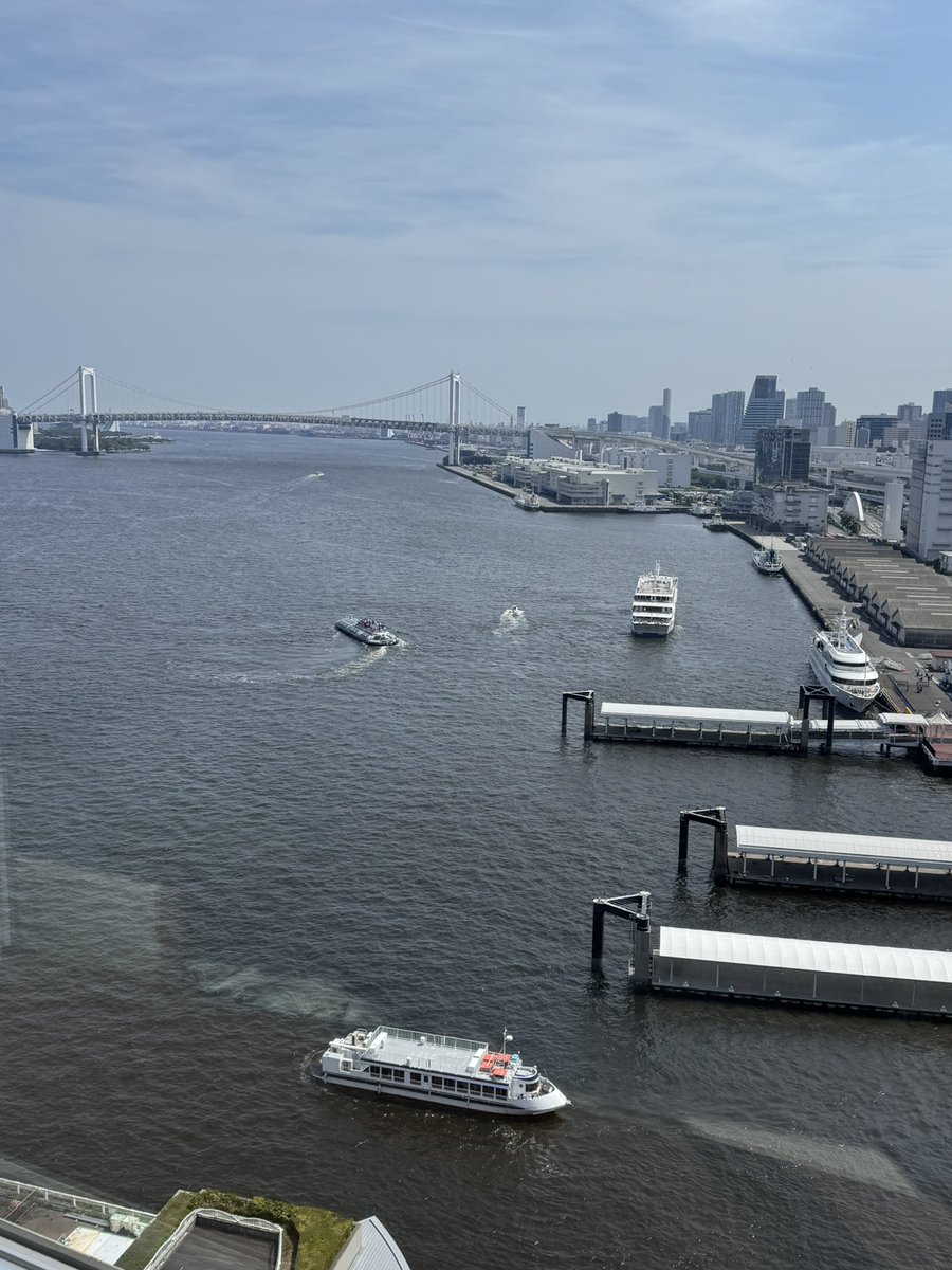三天假期也要从旧金山飞回来
来N次也会喜欢的地方
最爱的洲际东京湾
