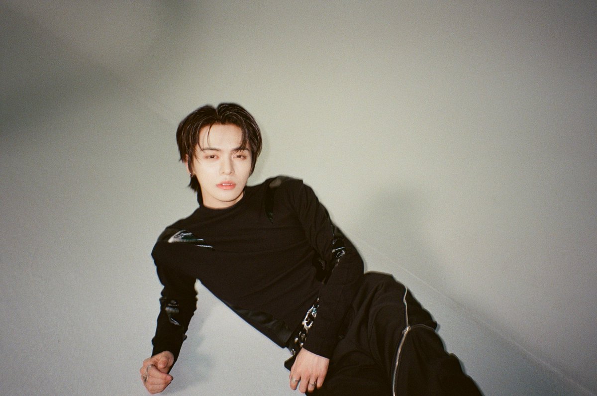 M2MPD's tweet image. 필름카메라로 기록한 8월의 추억📸 9월에도 쭈욱 엠투와 함께해요❣ #8월의엠투 #M2film #SC_SPECIAL #보이즈2플래닛 @_mnetboysplanet