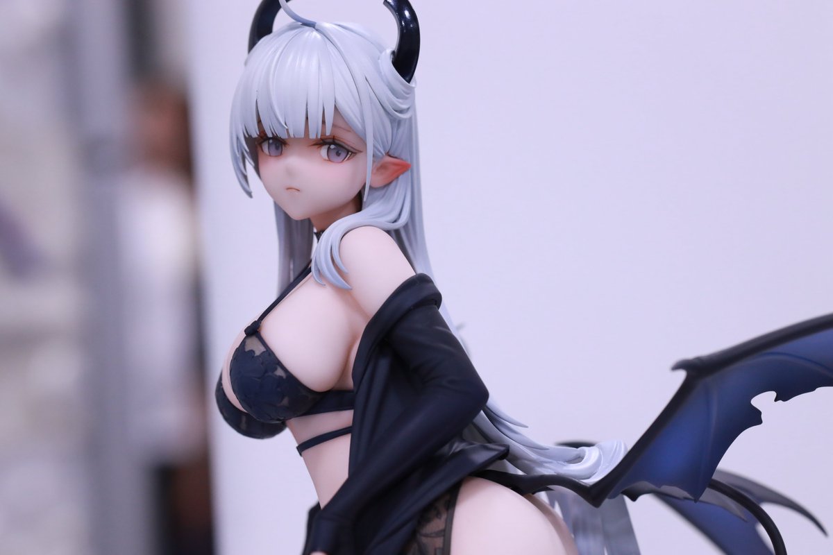 「最後です。 今回美少女キットがメインで、とても参考になりました。 お話いただいた」|クロザリのイラスト