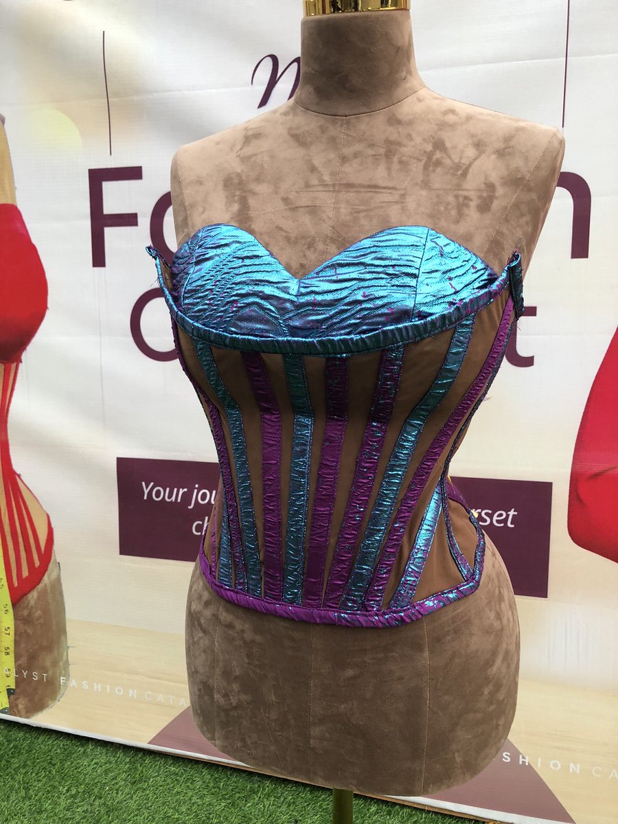 Robefum's tweet image. 