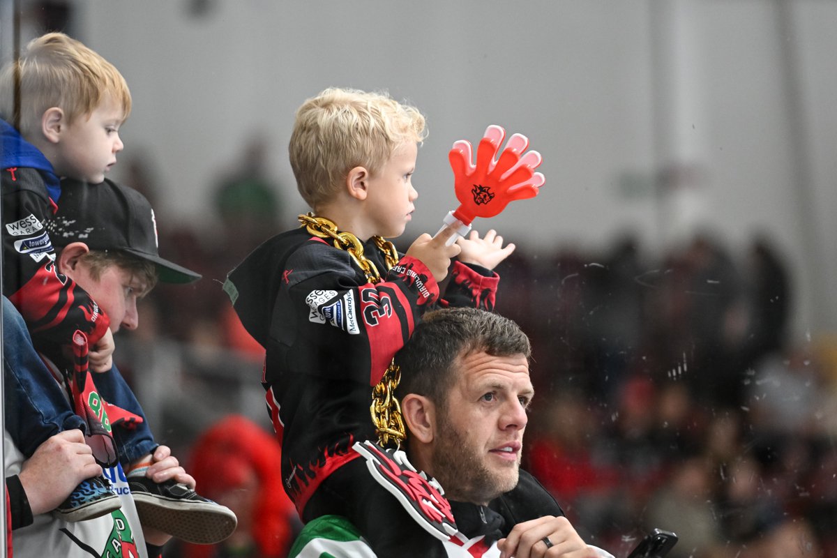 2️⃣0️⃣ 𝘀𝗲𝗮𝘁𝘀 𝗮𝘃𝗮𝗶𝗹𝗮𝗯𝗹𝗲 𝗳𝗼𝗿 𝘁𝗼𝗻𝗶𝗴𝗵𝘁'𝘀 𝗴𝗮𝗺𝗲 👀

🪑🪑in Blocks 18, 19 and 20
These seats can only be booked by ☎️ 0800 0842 666 - all tickets £12 each!