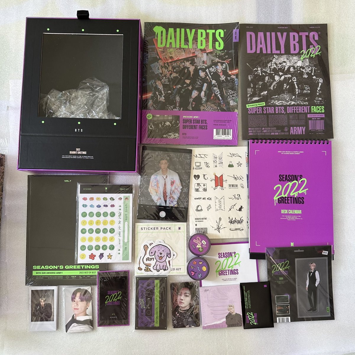 SpringDreamPH's tweet image. Ph wts lfb onhand

Complete w/ Suga Magnet BTS Season’s Greetings 2022

Unused

1800 php + sf

See more items here: carousell.ph/u/springdreamph