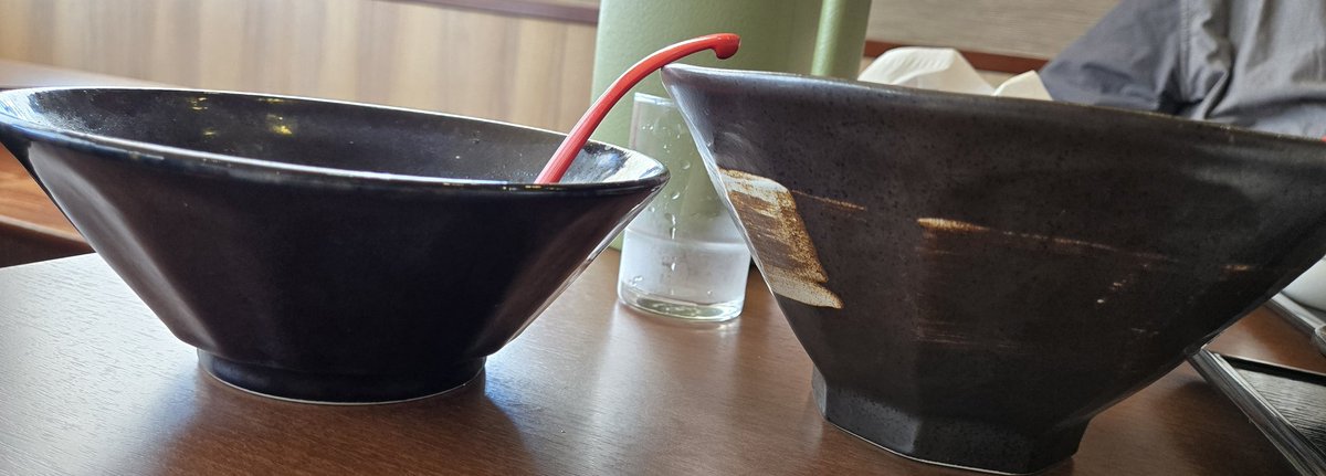 ホワイト餃子と焙煎醤油チャーシュー、水えび餃子
美味かった！
ちょっと巡ってみたくなった

麺の量…結構有るよ！
夕飯は抜いた(笑)
#餃子のはながさ 日高店
関係ない写真載っけちゃたので改めて