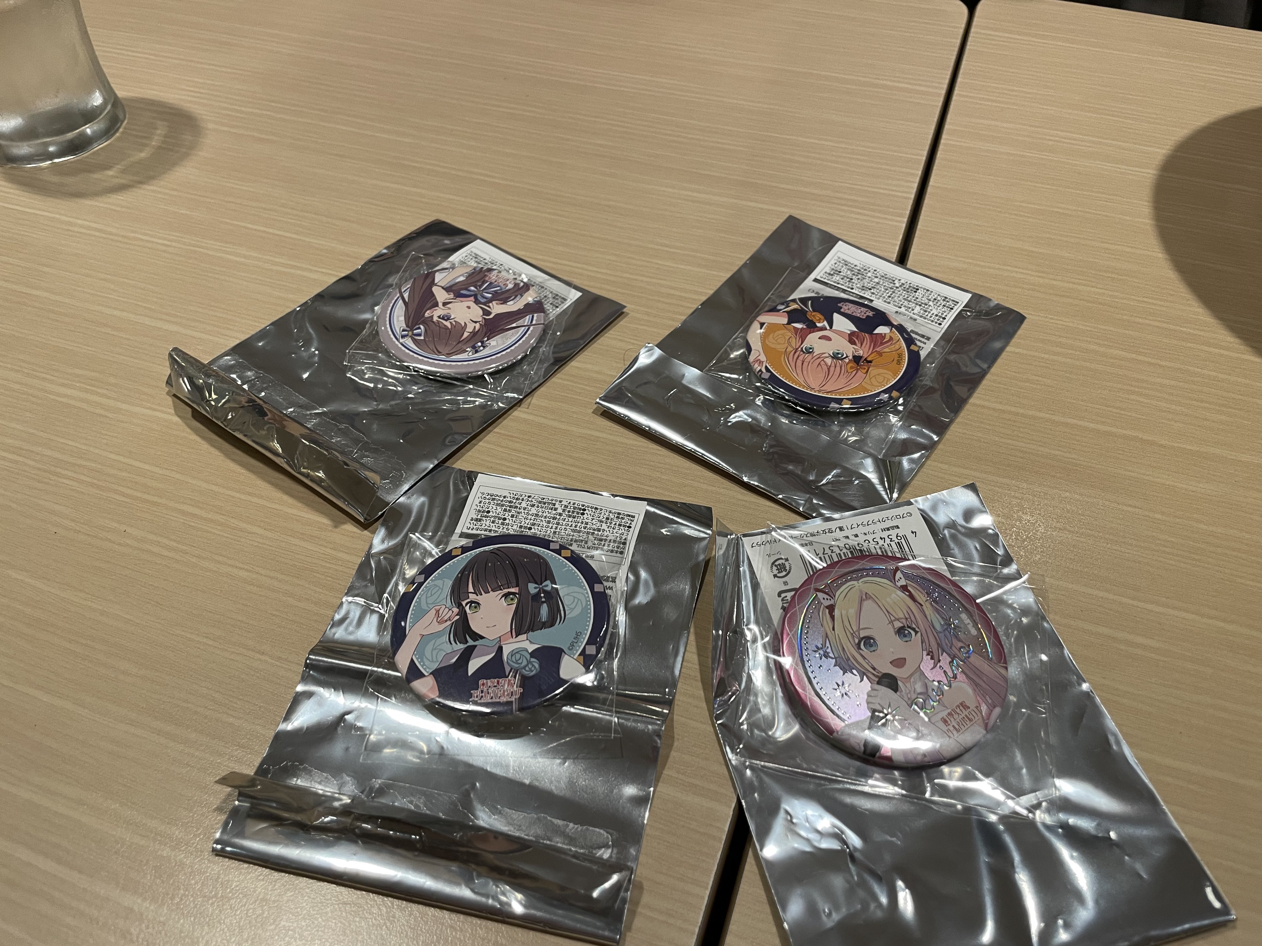蓮ノ空 4th 缶バッジ 大沢瑠璃乃 缶バッジ シークレット ホロ ラブライブ！ 蓮ノ空 4th 大沢瑠璃乃 缶バッジ 365Days 3個