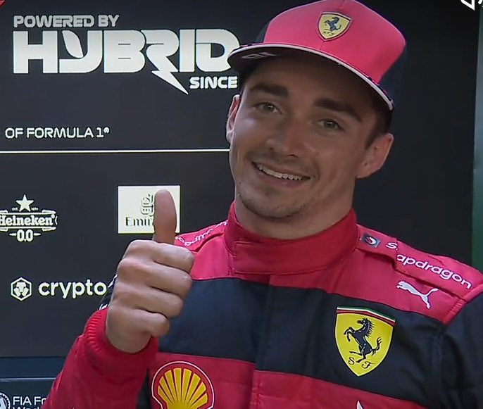 letfrancioni's tweet image. o meme do russell: quer passar, passa pela brita

o leclerc: