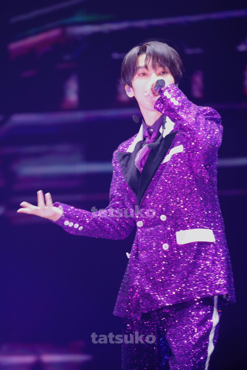 iwfk_no_aidani's tweet image. 深澤を褒める美しい言葉を使いたいけど、考えてみれば美しいのは君だけなんだ♡

#snowman #深澤辰哉 #summersonic #SummerSonicBangkok2025