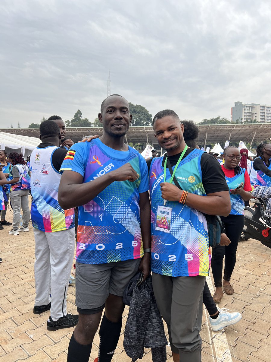 RunKyewaggula's tweet image. Laced up and ran for a purpose today! 
@UgRotaryCancerP 

#CancerRun #RunningForACause #ClubPride