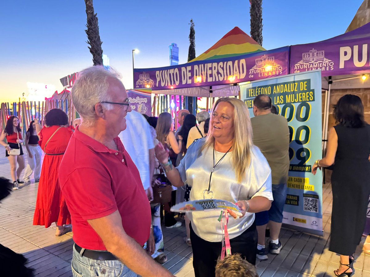 Ángela Hidalgo (@angelahidalgo07) on Twitter photo #FeriaLinares2025
Desde <a href="/IgualdadAND/">Inclusión Social, Juventud, Familias e Igualdad</a> e <a href="/IAMJunta/">Instituto Andaluz de la Mujer</a> en #Jaén sumamos nuestro trabajo y esfuerzo al Punto Violeta y de Diversidad puesto en marcha por <a href="/aytolinares/">Ayuntamiento de Linares</a>  Hacemos Balance de la ☎️Línea 900 200 999  #Jaén.
✅ 2400 llamadas (6 diarias)  derivándose a 53 mujeres en acogimiento #FeriaLinares2025
Desde <a href="/IgualdadAND/">Inclusión Social, Juventud, Familias e Igualdad</a> e <a href="/IAMJunta/">Instituto Andaluz de la Mujer</a> en #Jaén sumamos nuestro trabajo y esfuerzo al Punto Violeta y de Diversidad puesto en marcha por <a href="/aytolinares/">Ayuntamiento de Linares</a>  Hacemos Balance de la ☎️Línea 900 200 999  #Jaén.
✅ 2400 llamadas (6 diarias)  derivándose a 53 mujeres en acogimiento