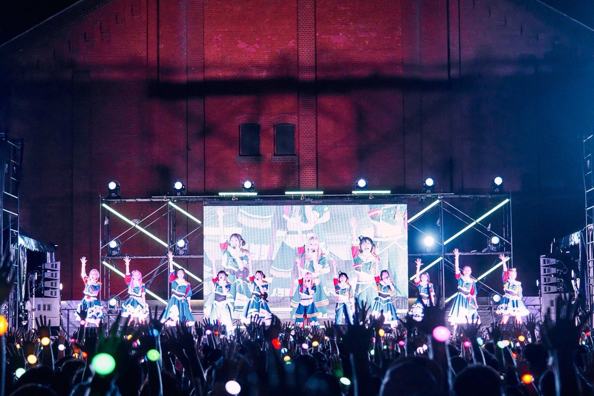 夏の野外ワンマン
人生の中でも思い出深い1日になりました‼️
本当にありがとう‼️
この暑さと熱さは絶対に忘れられないーー‼️
遊び人大好きです‼️

#ギャンパレ赤レンガ