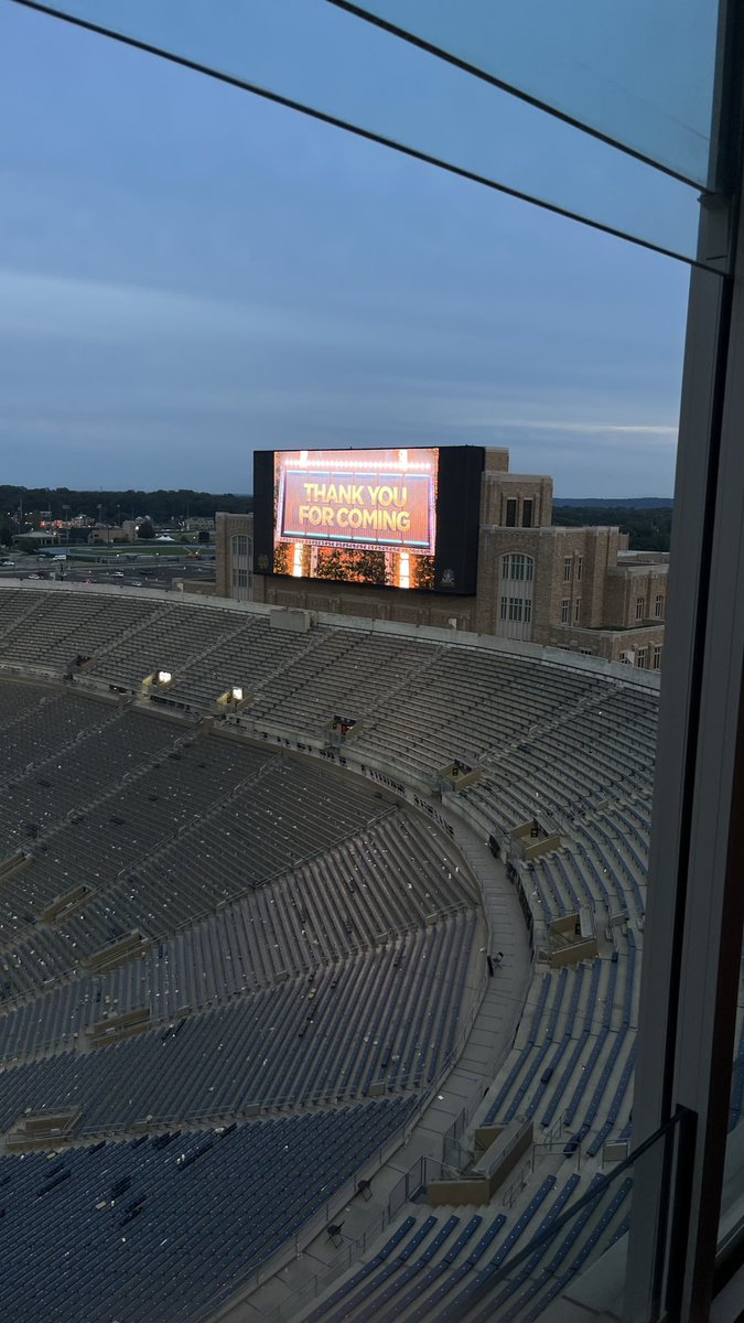 As I do every season… my favorite thing I’ve ever written is a behind-the-scenes of Gameday Operations at Notre Dame Stadium. Check it out if you’re interested in a good read! drive.google.com/file/d/1lz6LAI…