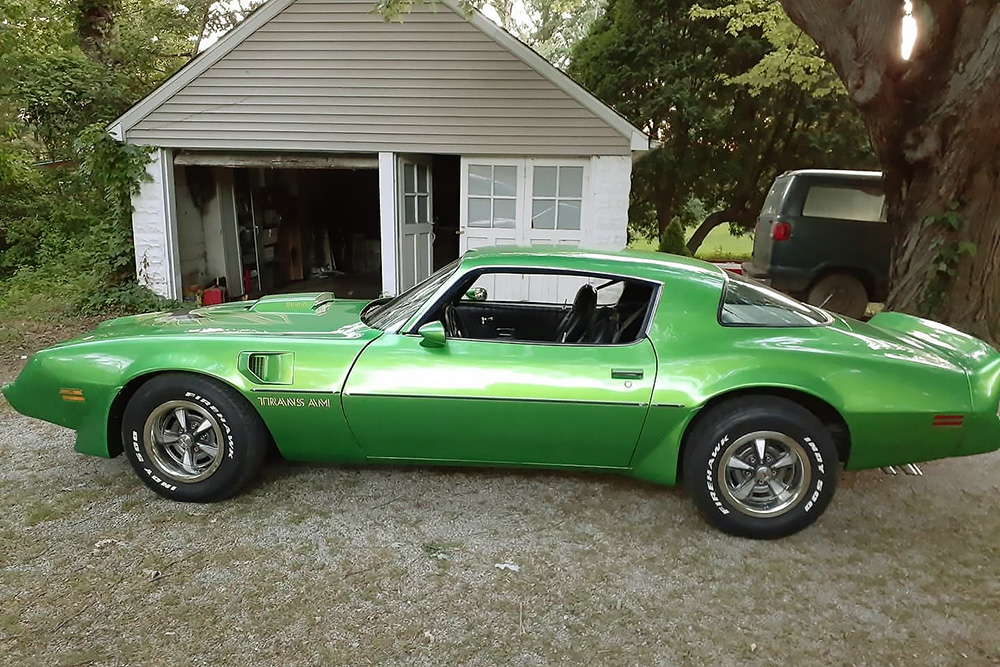 ClassicInd's tweet image. Mike Masters, of Ohio, sent us this photo of his Trans Am for #SecondGenSunday. That bright green color is a real head-turner! Nice car, Mike. #Pontiac #TransAm #classiccar #restoration #ClassicIndustries