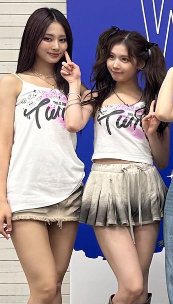 メ ロ す ぎ ゆ ❣️ ╮(  ◜𖥦◝  )╭