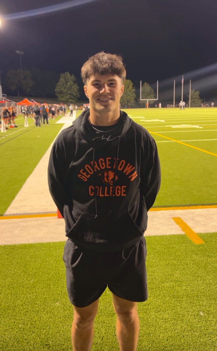 It was good to be back to <a href="/Gtown_Football/">Georgetown College Football</a> for game.  Thanks for having me <a href="/CoachKellerGC/">Dayne Keller</a> and <a href="/JohnPerin/">John Perin</a> it was a great atmosphere. Congrats on win #1. Good to see and talk to <a href="/North_Football/">North Husky Inc.</a> teammate Delley Davis great game.