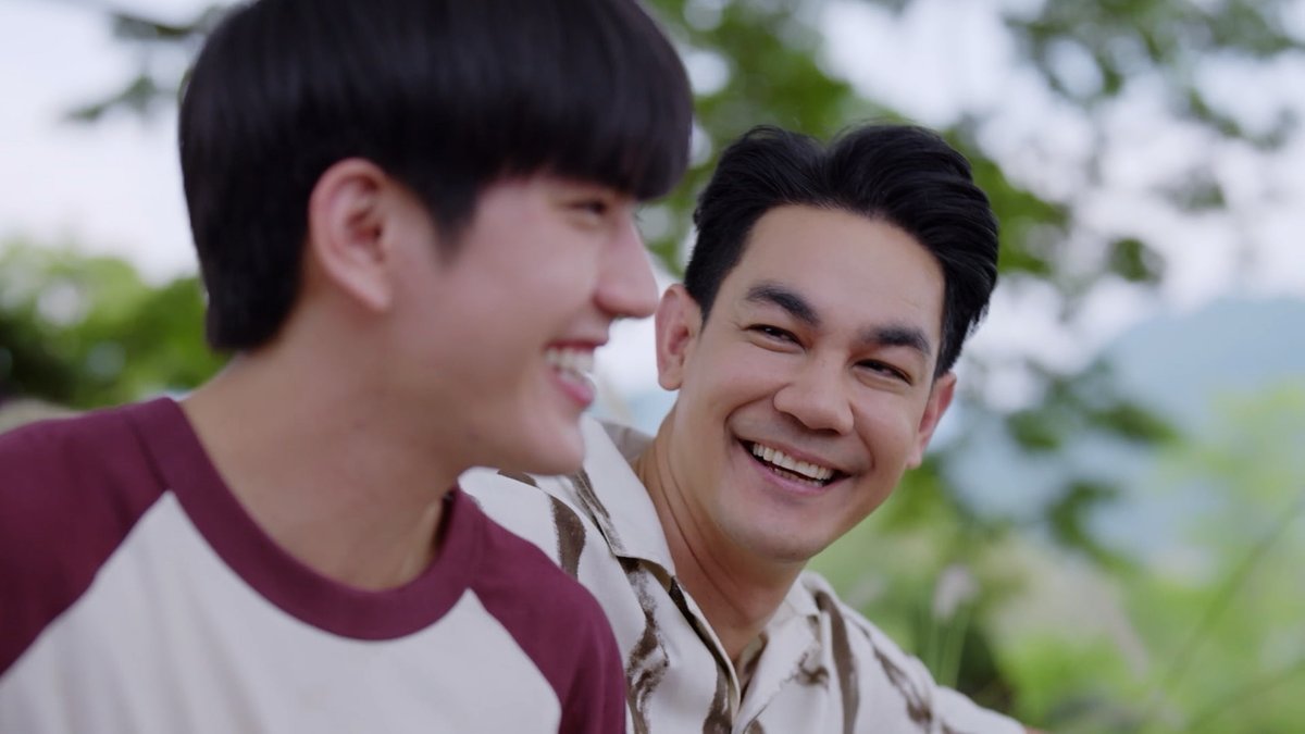 GMMTV (@gmmtv) on Twitter photo ครอบครัวอินอบอุ่นมาก น่ารักเนอะ #MyMagicProphecyEP6
<a href="/Sea_tawinan/">Inthu, Tarotist | ปิดรับดูดวงชั่วคราว (ลาพักใจ) 🔮</a> ครอบครัวอินอบอุ่นมาก น่ารักเนอะ #MyMagicProphecyEP6
<a href="/Sea_tawinan/">Inthu, Tarotist | ปิดรับดูดวงชั่วคราว (ลาพักใจ) 🔮</a>