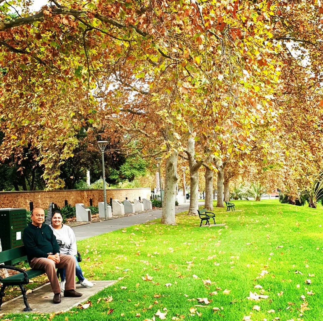 <a href="/parthosarathi_b/">Partho</a> Sunday yellow