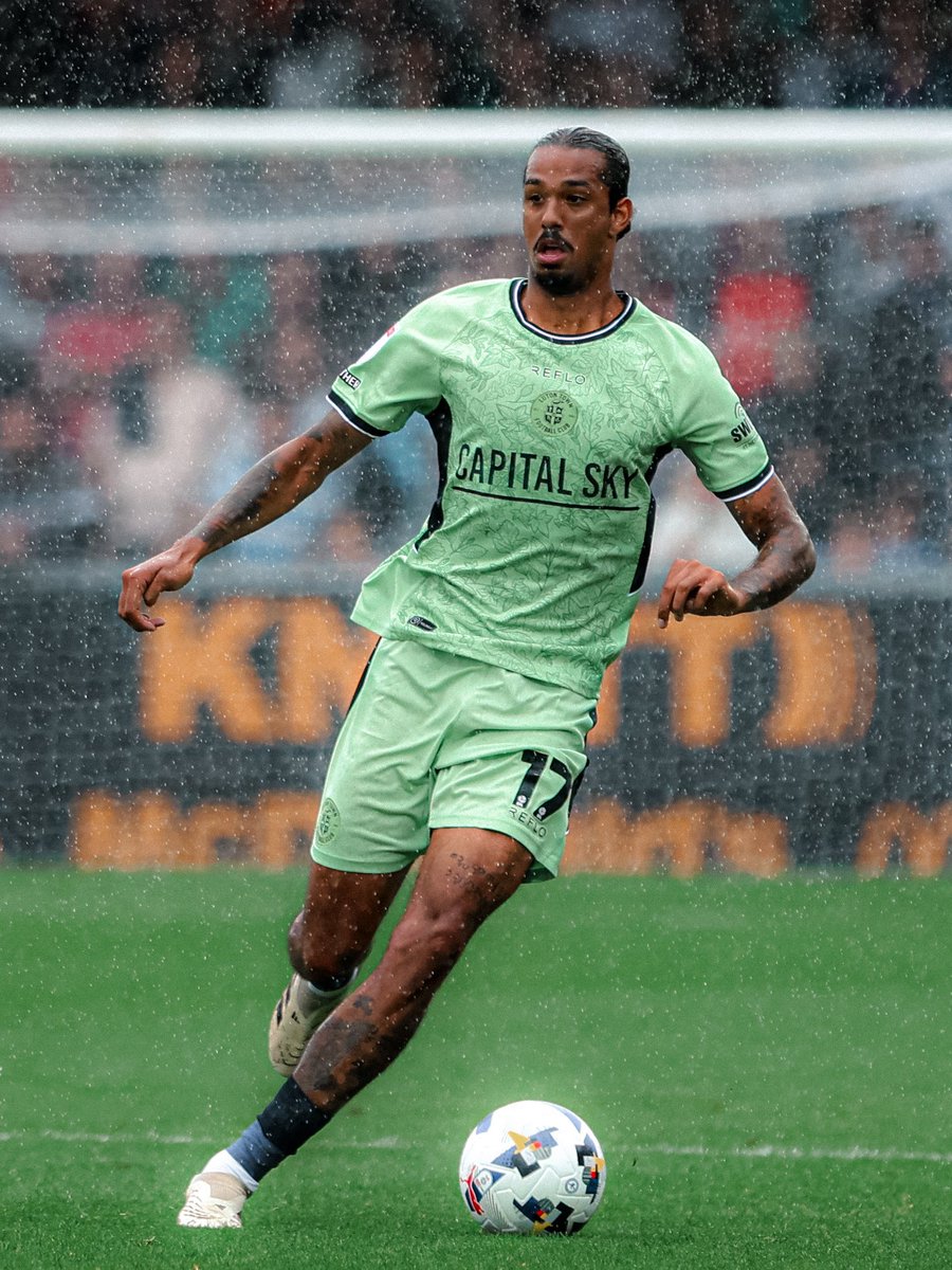 Nigel Cello Lonwijk tweet media