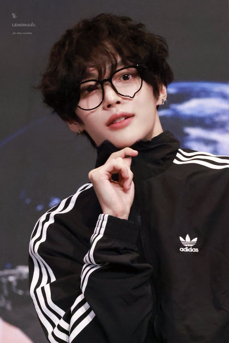 250831 대만 팬싸

#RIIZE #라이즈 #ライズ 
#WONBIN #원빈 #ウォンビン