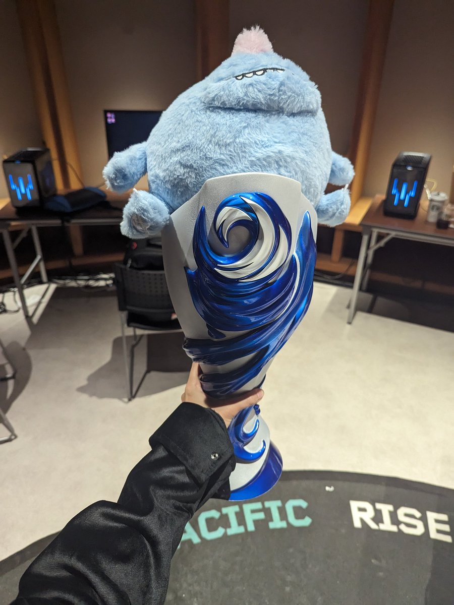 clara (@declaration_sg) on Twitter photo 