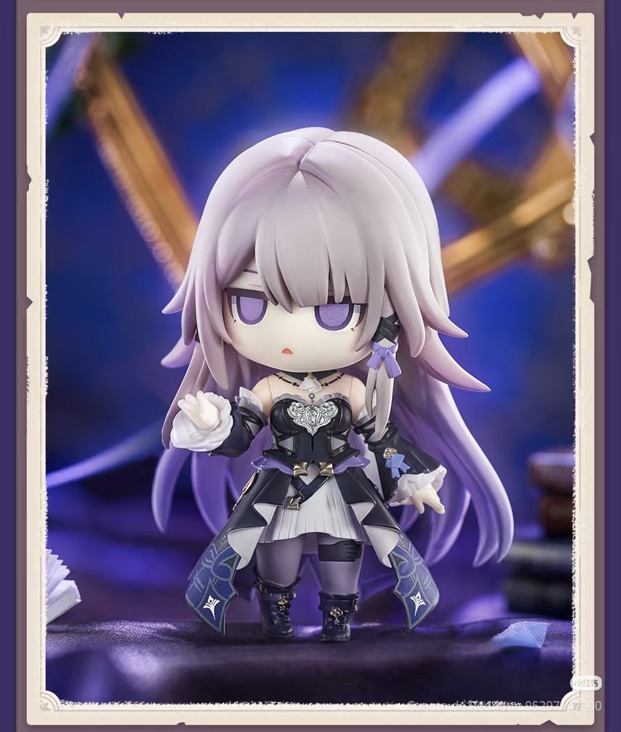 oh my god tiny bite sized girlfriend..